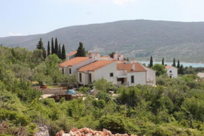 Hotels in Cres